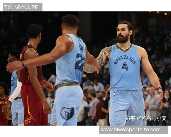 文班强调抢板重要性亚当斯成为球队关注焦点并成功抢下三前板