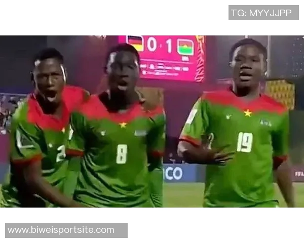 曼市双雄争抢15岁布基纳法索中场宗戈表现惊艳U17世界杯