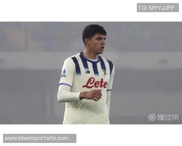 国米因邓弗里斯伤缺至三月初积极寻求冬窗右后卫引援方案