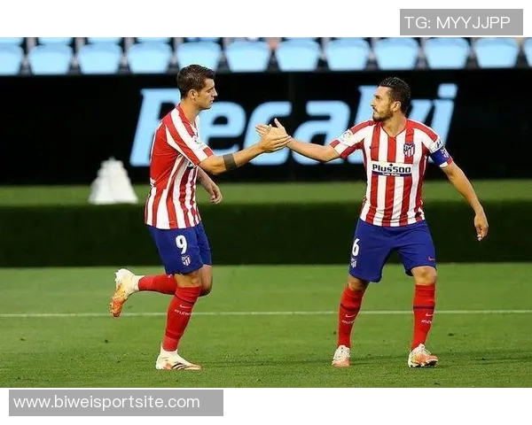 赫塔费球员意外乌龙助攻马竞借机抢先取得领先优势