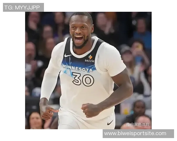 兰德尔盛赞华子天赋出众称与其磨合顺畅是最佳搭档